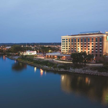 Embassy Suites East Peoria Hotel And Riverfront Conference Center Экстерьер фото