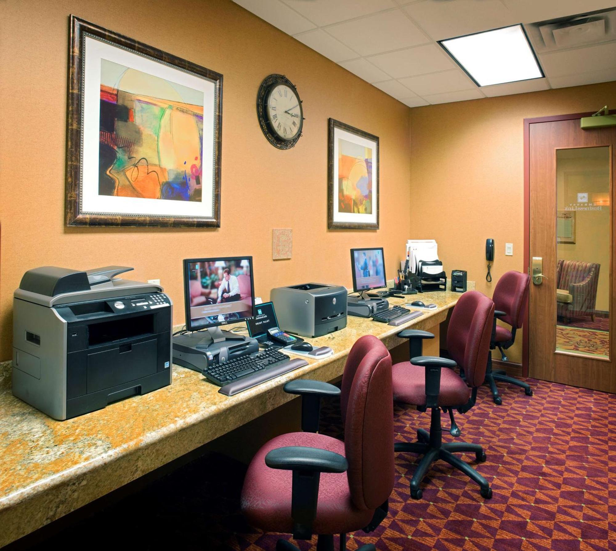 Embassy Suites East Peoria Hotel And Riverfront Conference Center Экстерьер фото